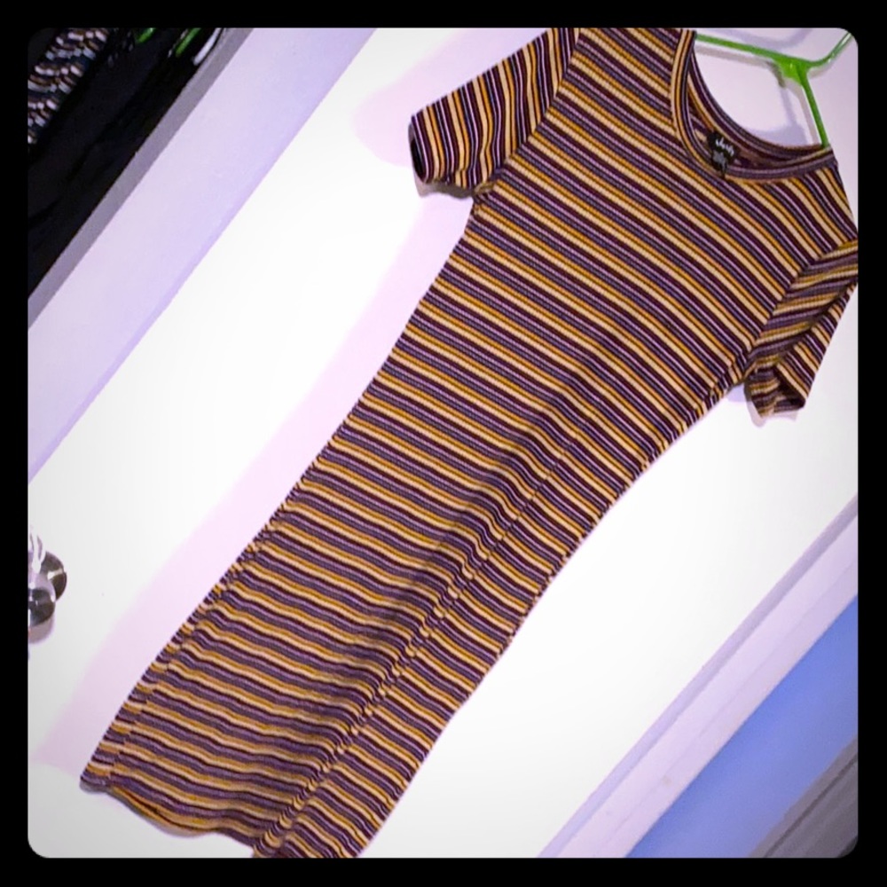 Short sleeved fun summer dress